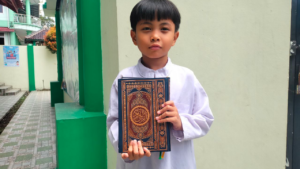 photo_6258262809565578639_y