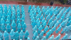 photo_6323121553084103927_y